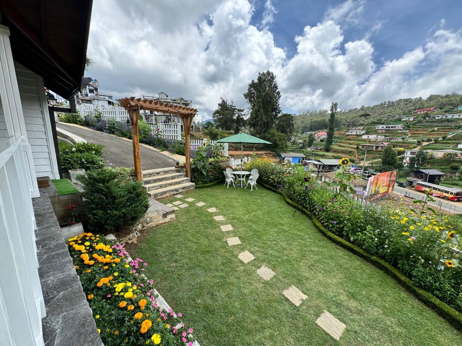 The Tapherini Bungalow ヌワラ・エリヤ エクステリア 写真